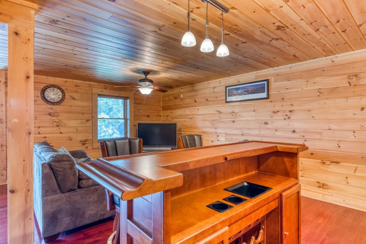 Majestic Lakefront Lodge セバービル エクステリア 写真
