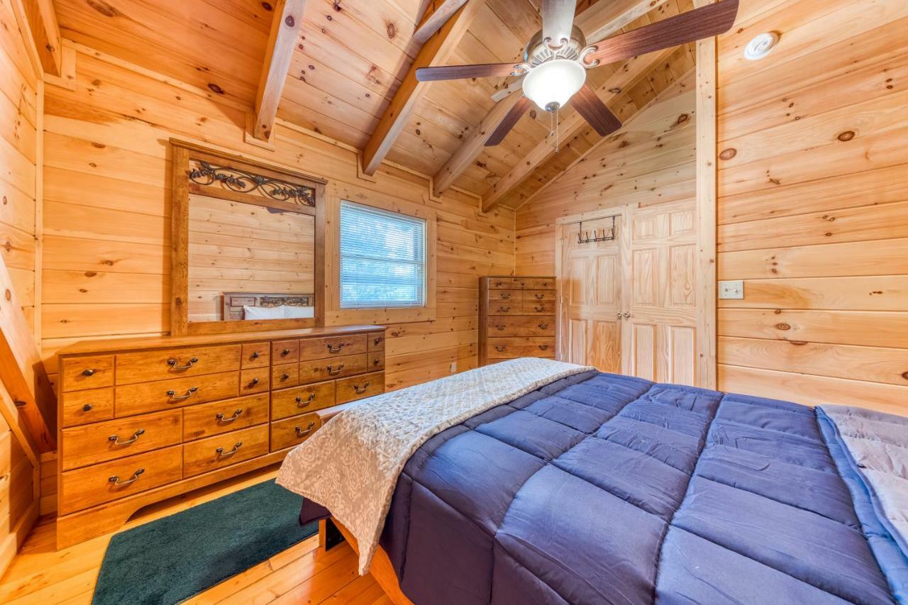 Majestic Lakefront Lodge セバービル エクステリア 写真