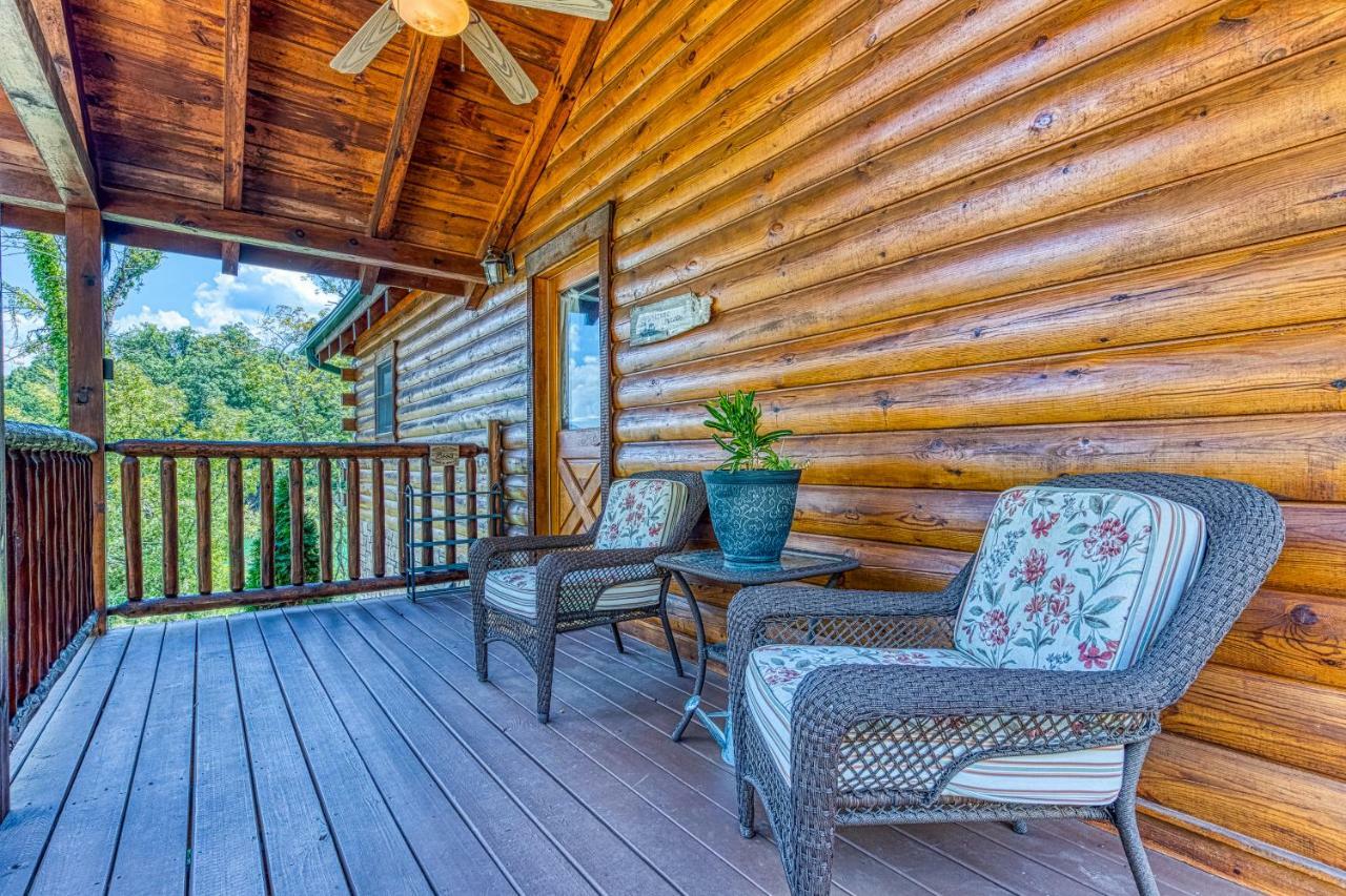 Majestic Lakefront Lodge セバービル エクステリア 写真