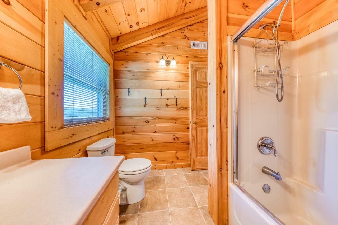 Majestic Lakefront Lodge セバービル エクステリア 写真