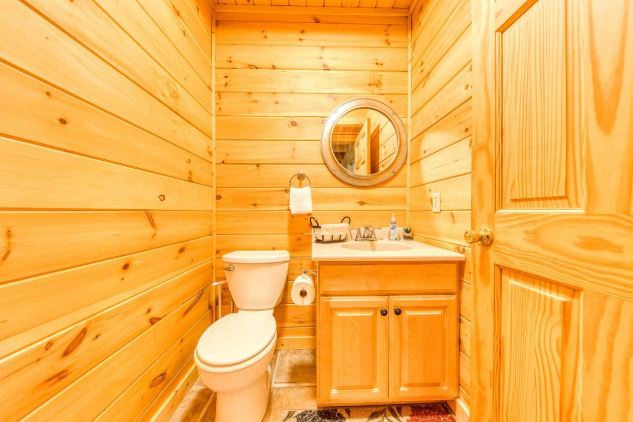 Majestic Lakefront Lodge セバービル エクステリア 写真