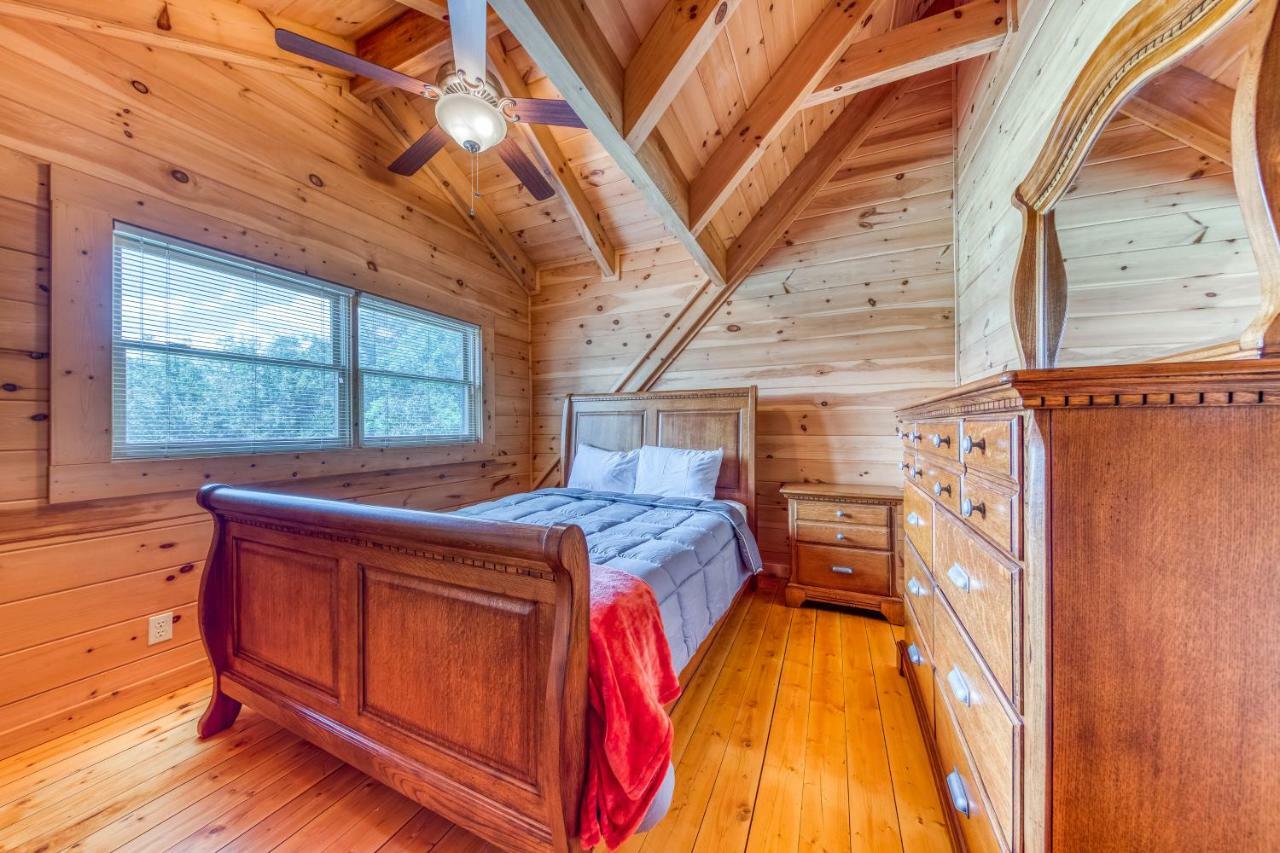 Majestic Lakefront Lodge セバービル エクステリア 写真