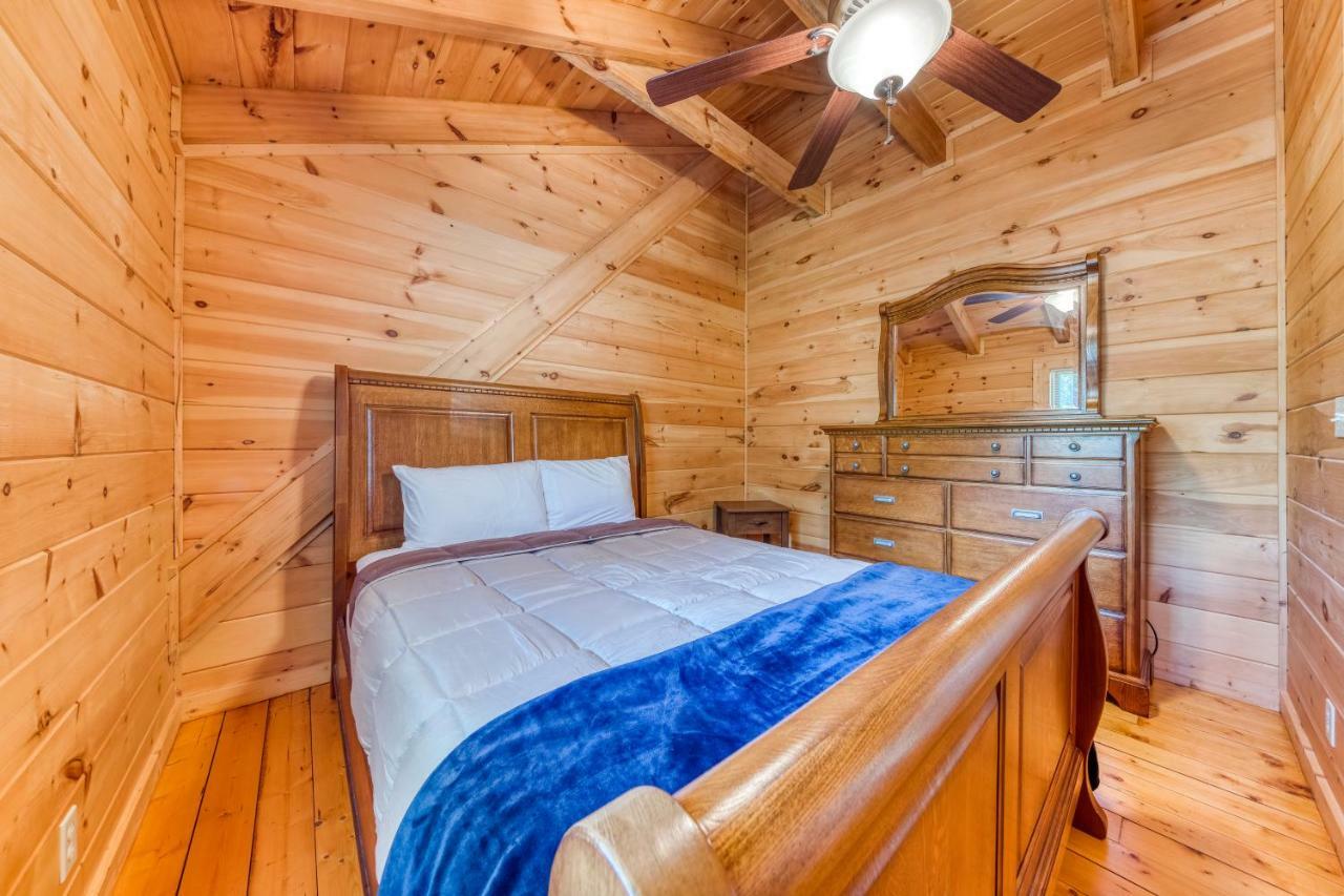Majestic Lakefront Lodge セバービル エクステリア 写真